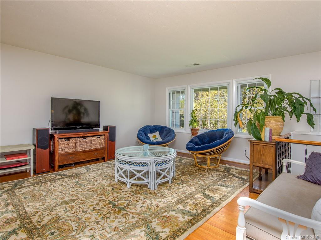 4 W Haith Drive Asheville NC 28801