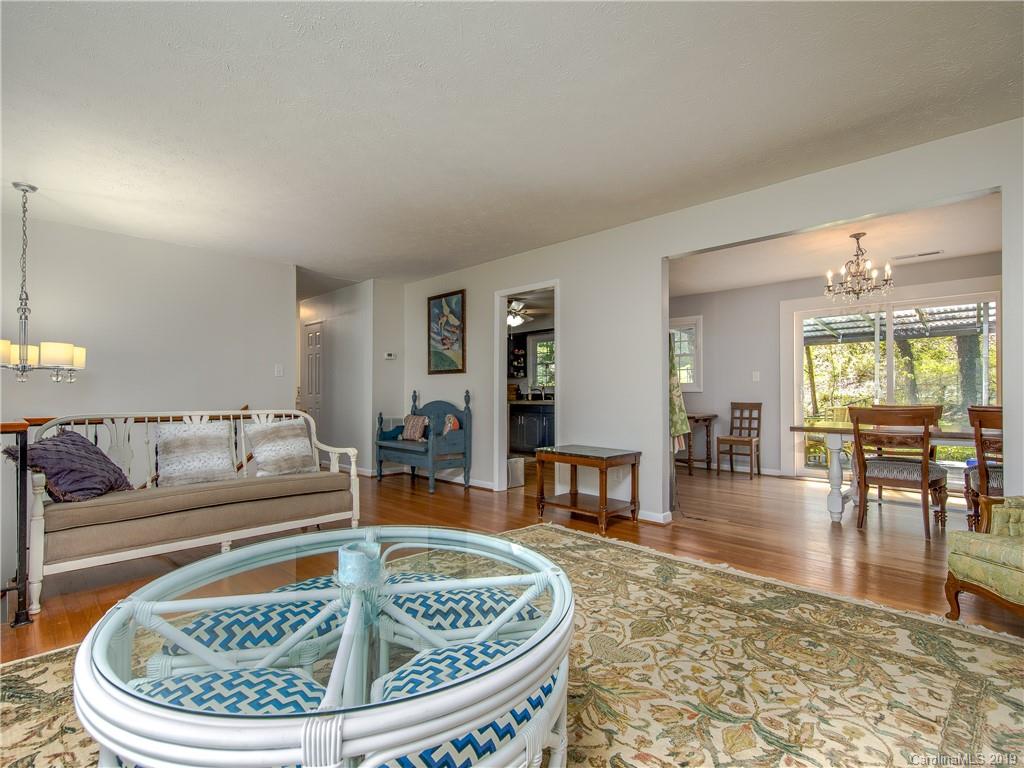 4 W Haith Drive Asheville NC 28801