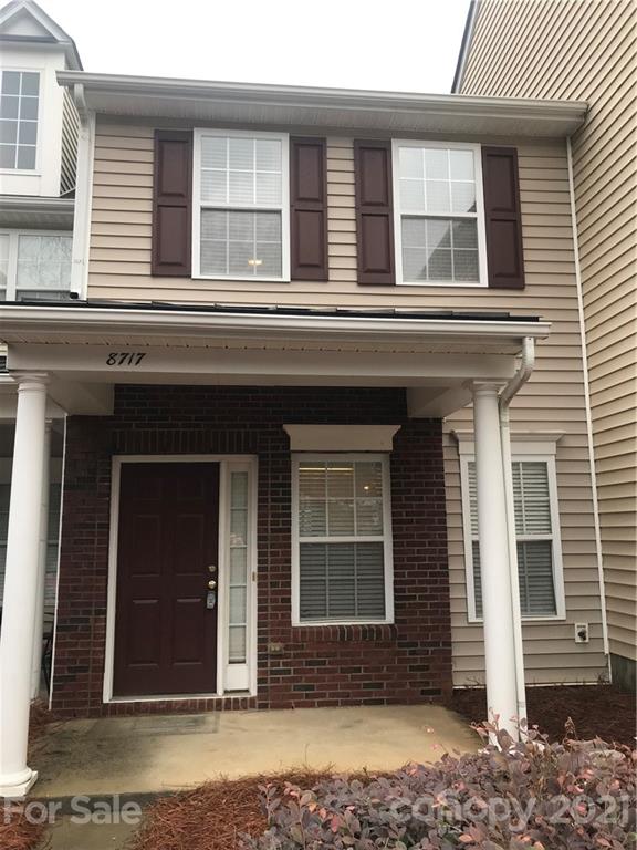 8717 Wandering Creek Way Charlotte NC 28227