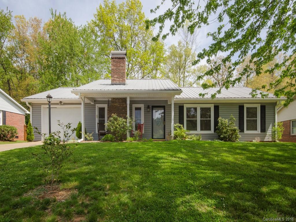 15 Knoll Ridge Drive Asheville NC 28804