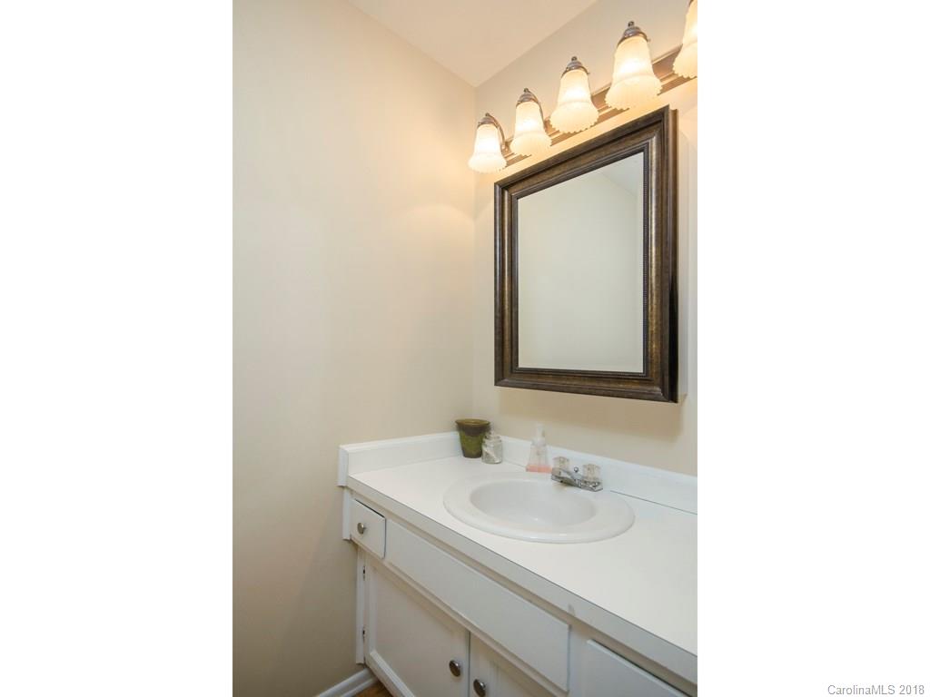 15 Knoll Ridge Drive Asheville NC 28804