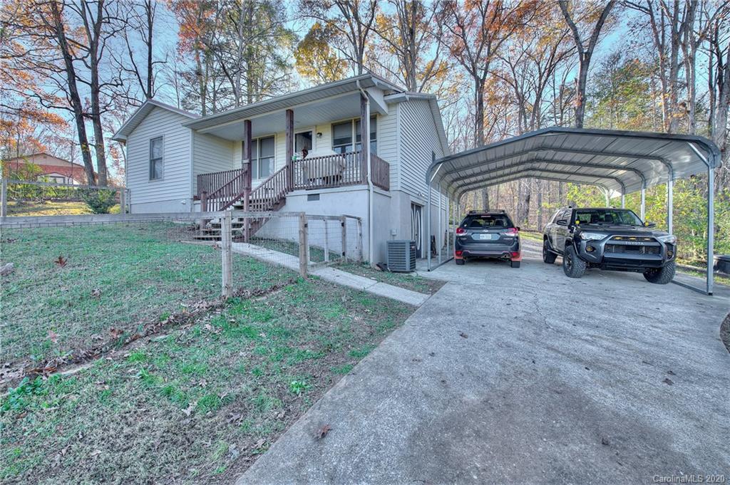 1155 Burma Road E Marion NC 28752