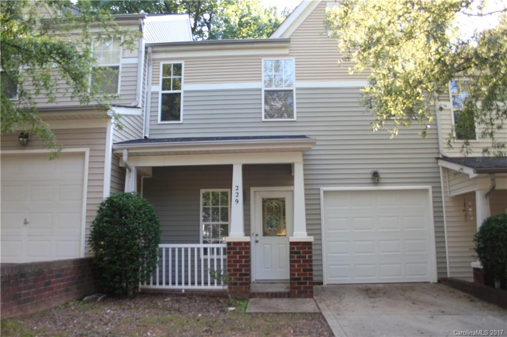 229 Doughton Lane Charlotte NC 28217