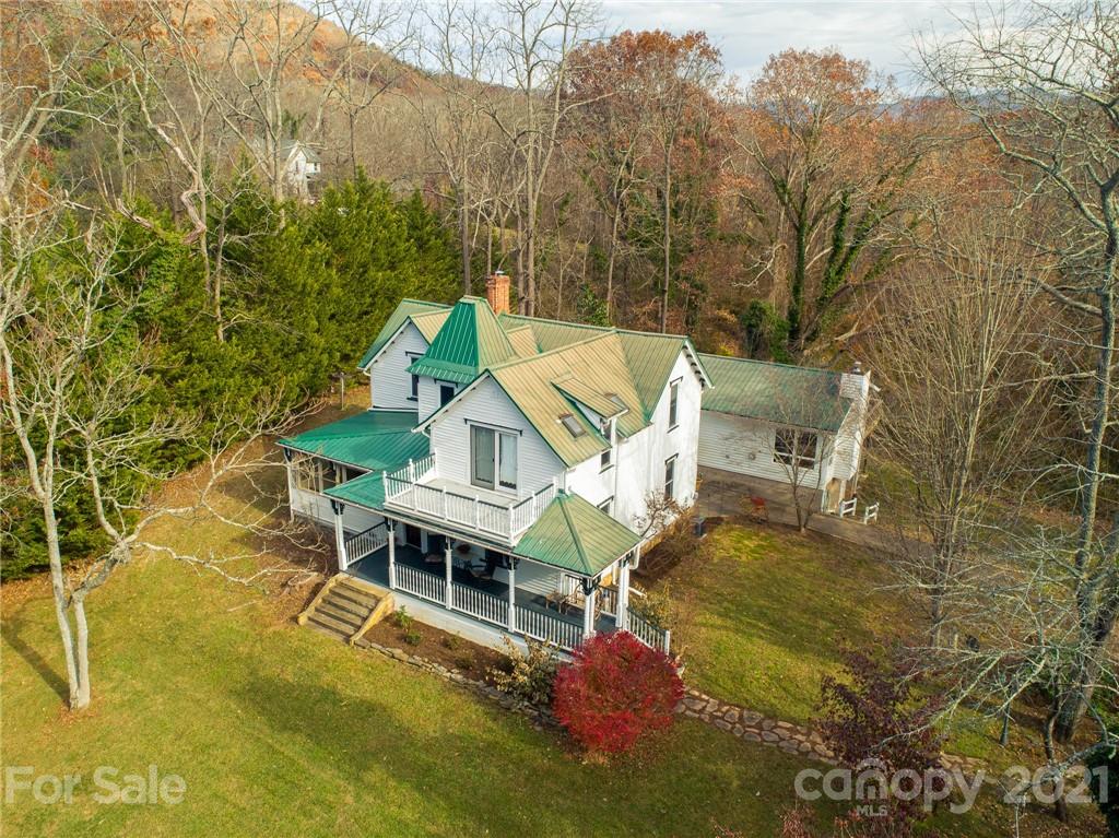 22 Roberts Street Weaverville NC 28787