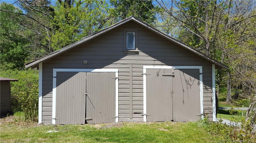 256 Watson Road Arden NC 28704
