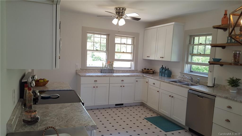 256 Watson Road Arden NC 28704