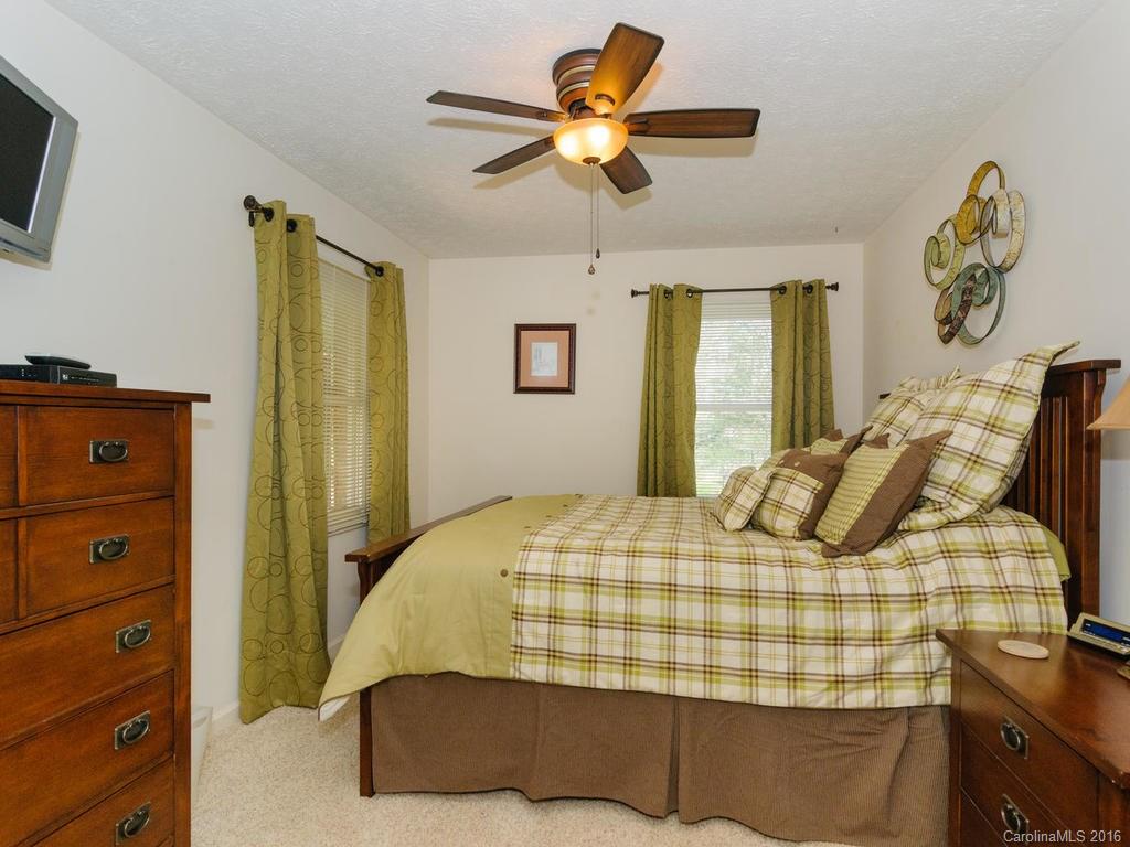 14 Four Oaks Drive Arden NC 28704