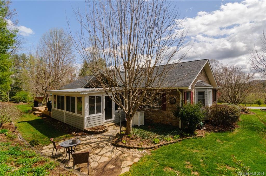 14 Four Oaks Drive Arden NC 28704