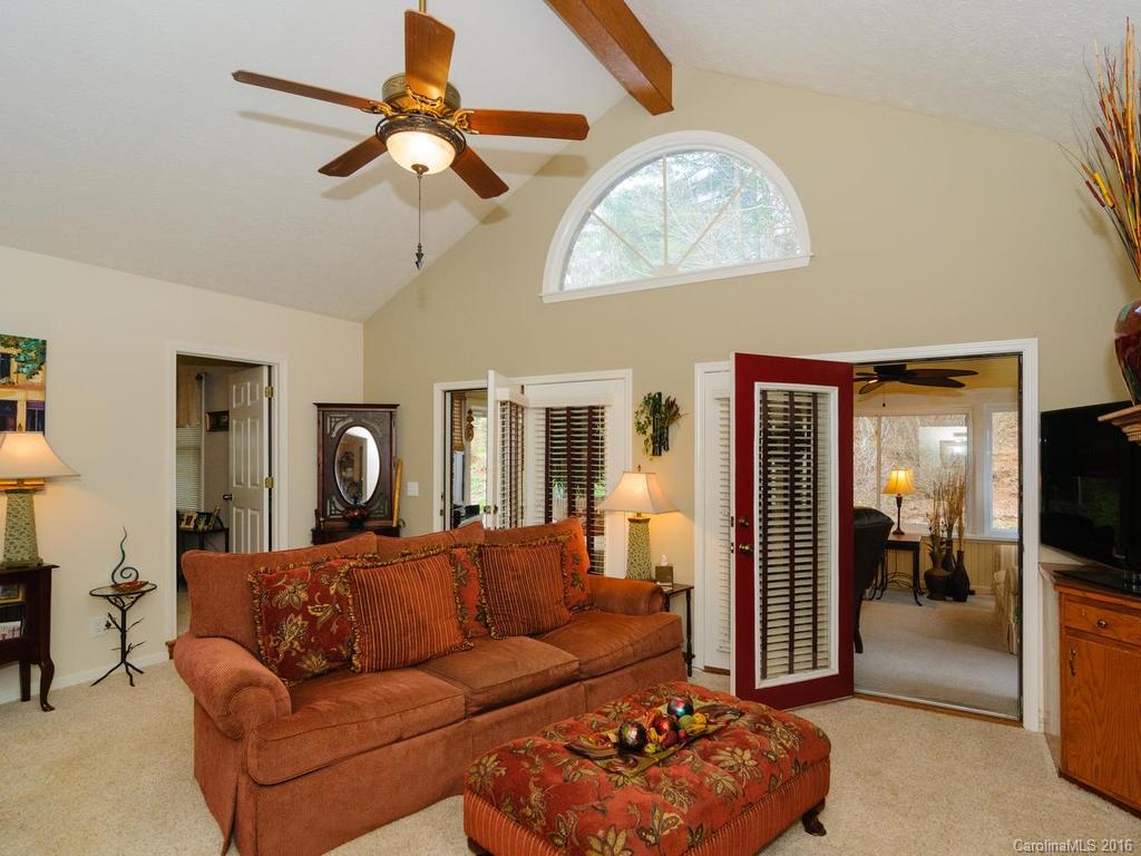 14 Four Oaks Drive Arden NC 28704