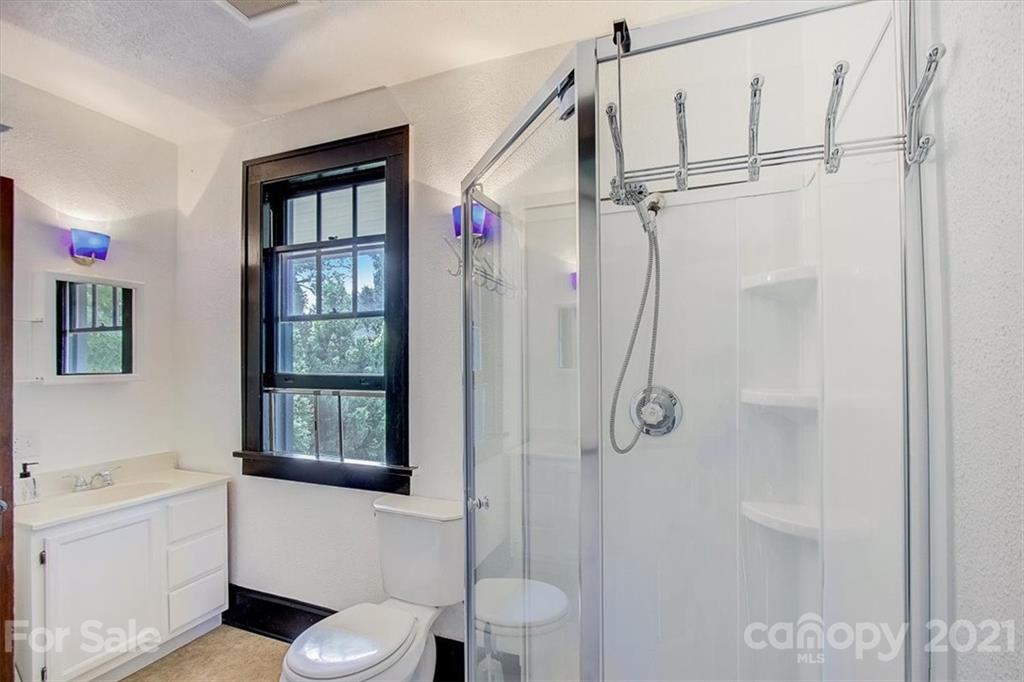 131 W Chestnut Street Asheville NC 28801