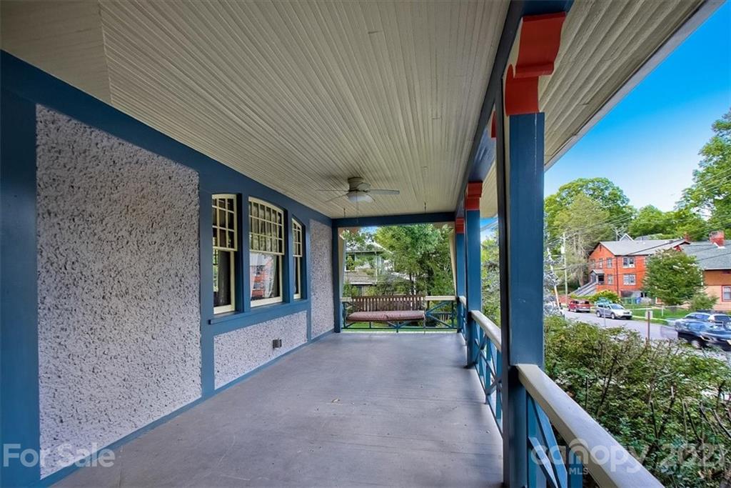 131 W Chestnut Street Asheville NC 28801