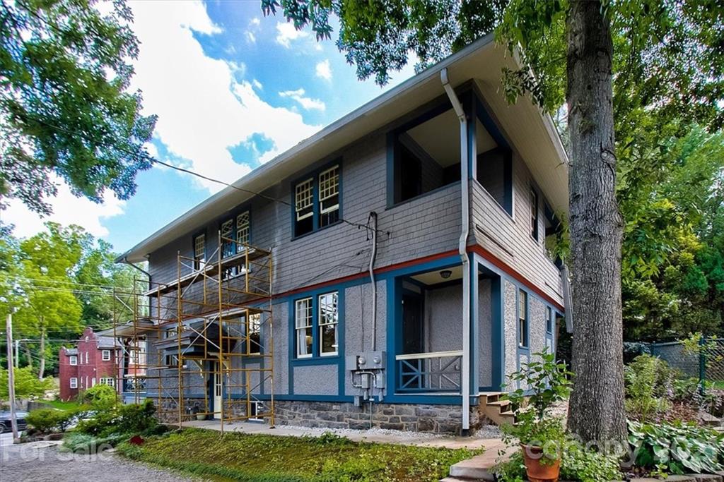 131 W Chestnut Street Asheville NC 28801