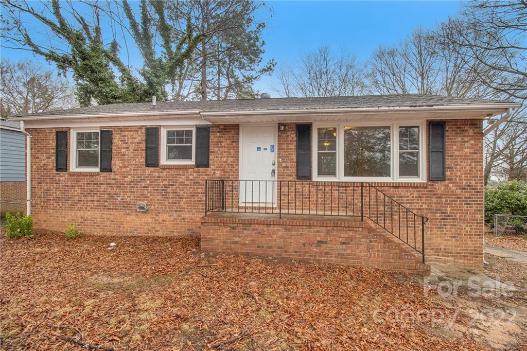1577 Rolling Meadow Lane Gastonia NC 28054