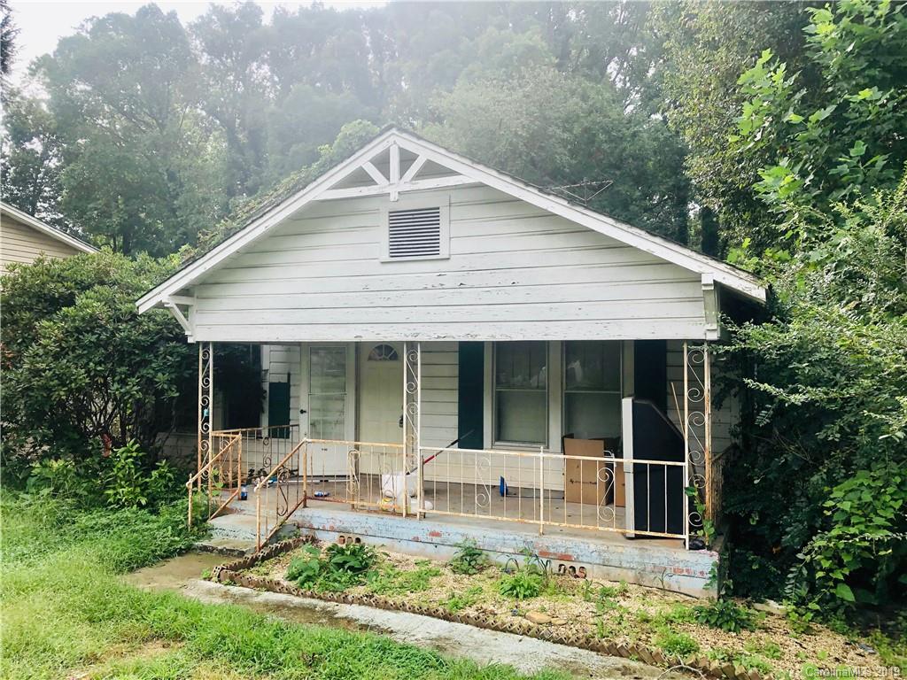 2115 Newton Drive Statesville NC 28677