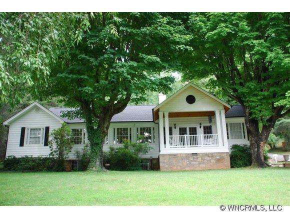 19 Rolling Drive Waynesville NC 28786