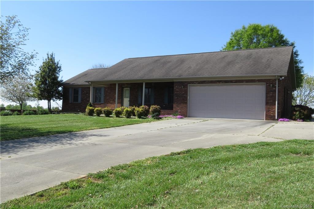 654 E Memorial Highway Harmony NC 28634