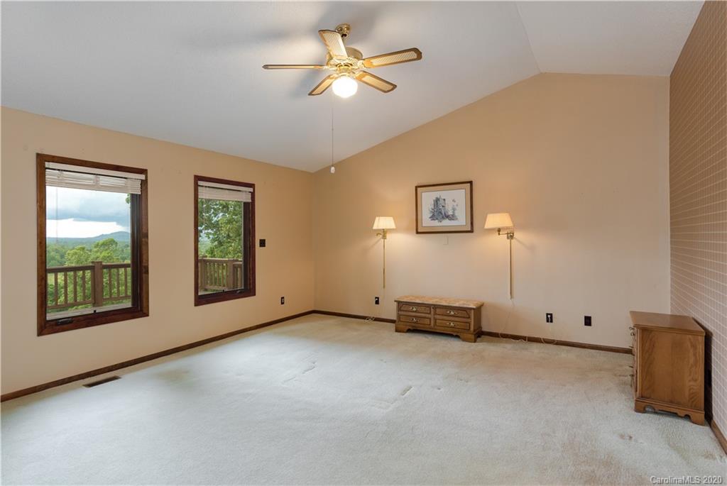 1033 High Vista Drive Mills River NC 28759