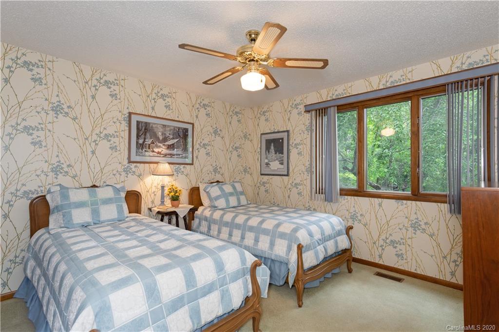 1033 High Vista Drive Mills River NC 28759