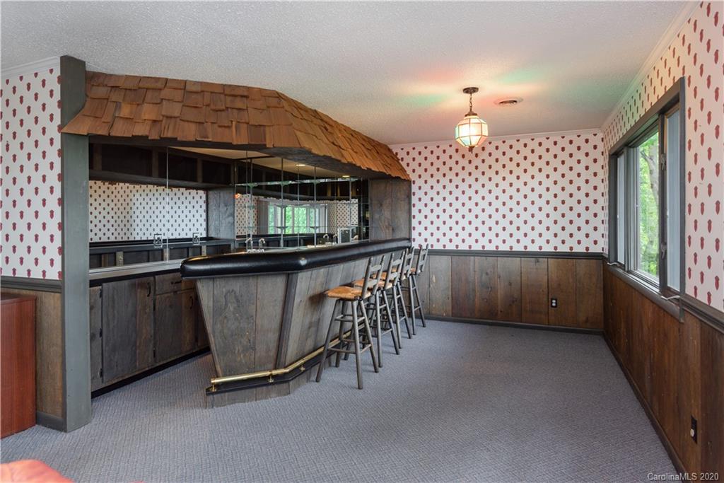 1033 High Vista Drive Mills River NC 28759