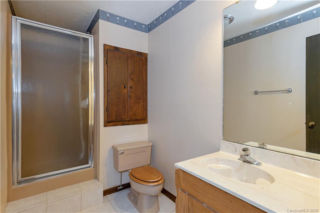 1033 High Vista Drive Mills River NC 28759