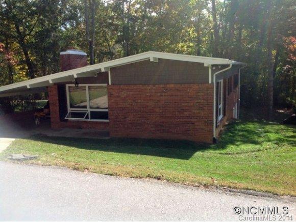 70 Oak Street Clyde NC 28721