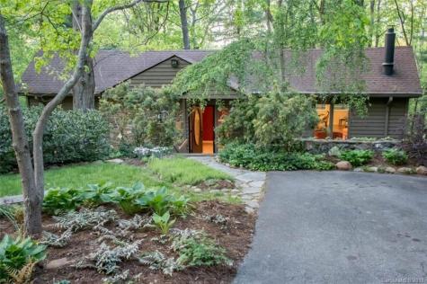 18 Valle Vista Drive Asheville NC 28804