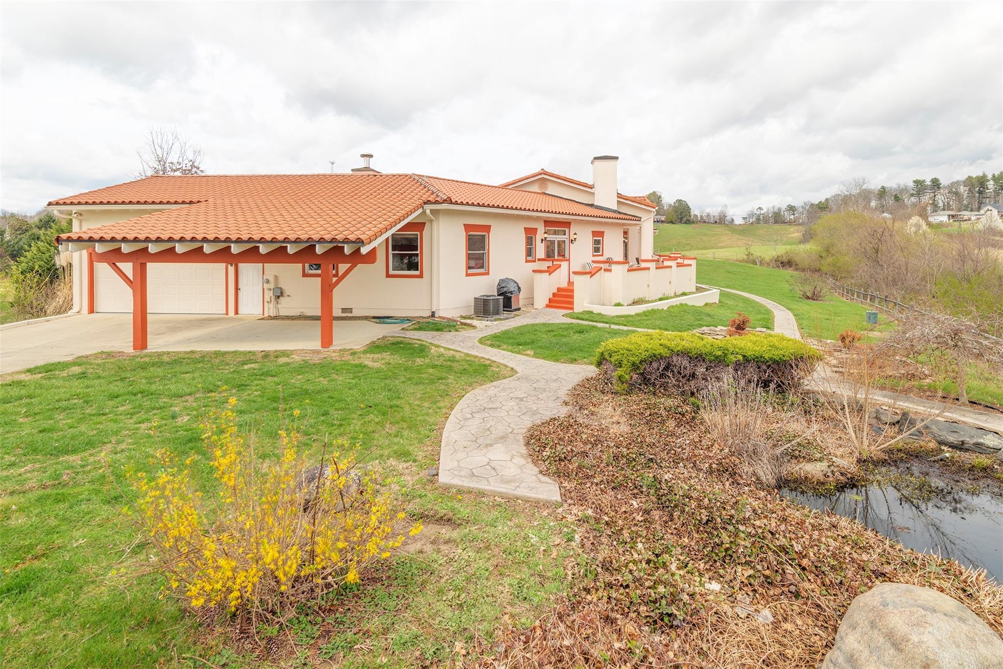 50 Alpine Way Weaverville NC 28787