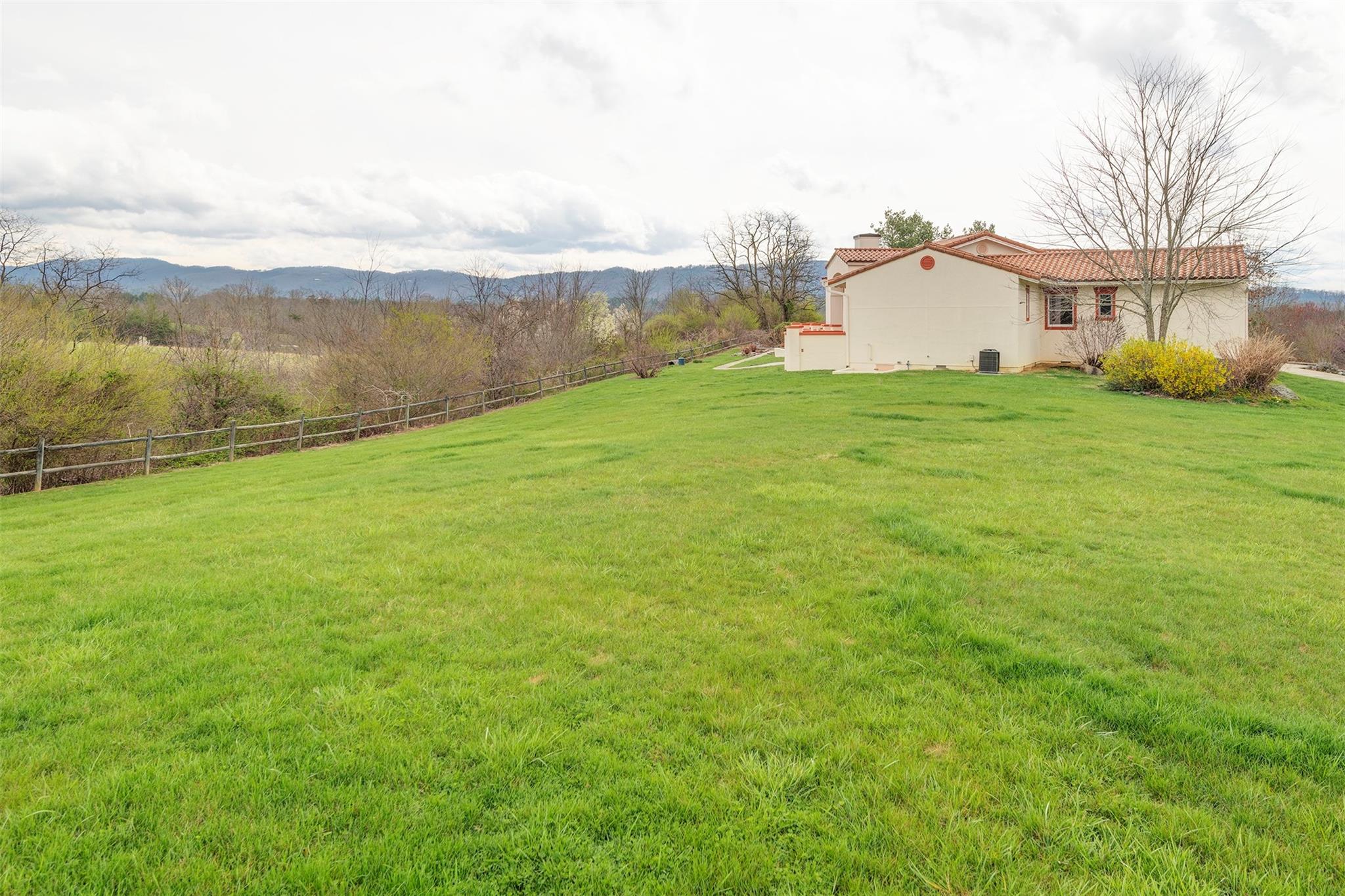 50 Alpine Way Weaverville NC 28787