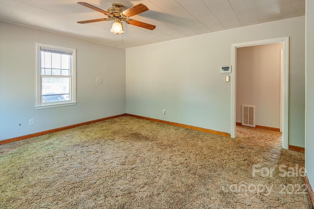 142 Luther Road Candler NC 28715