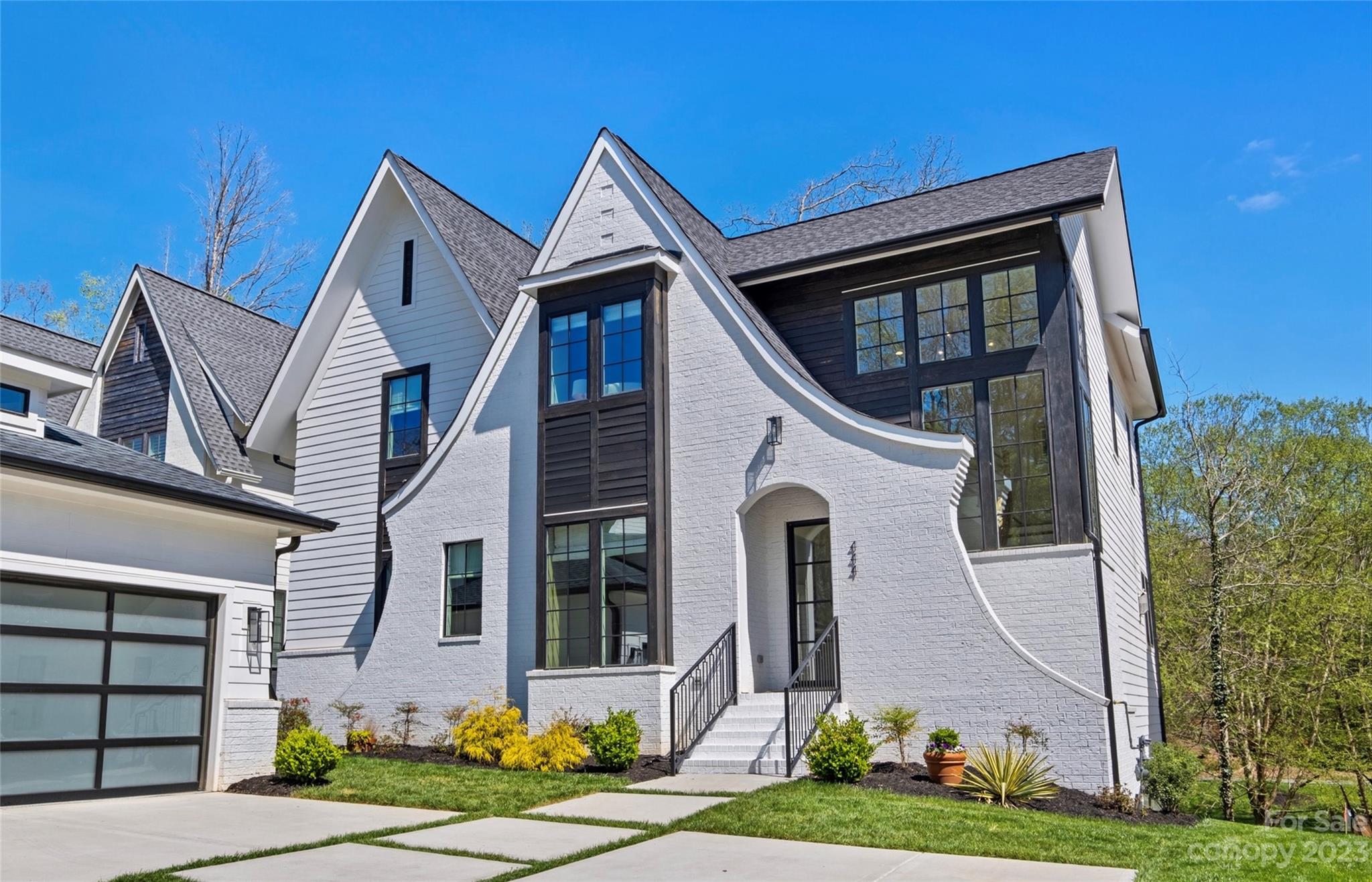 444 Sardis Lane Charlotte NC 28270