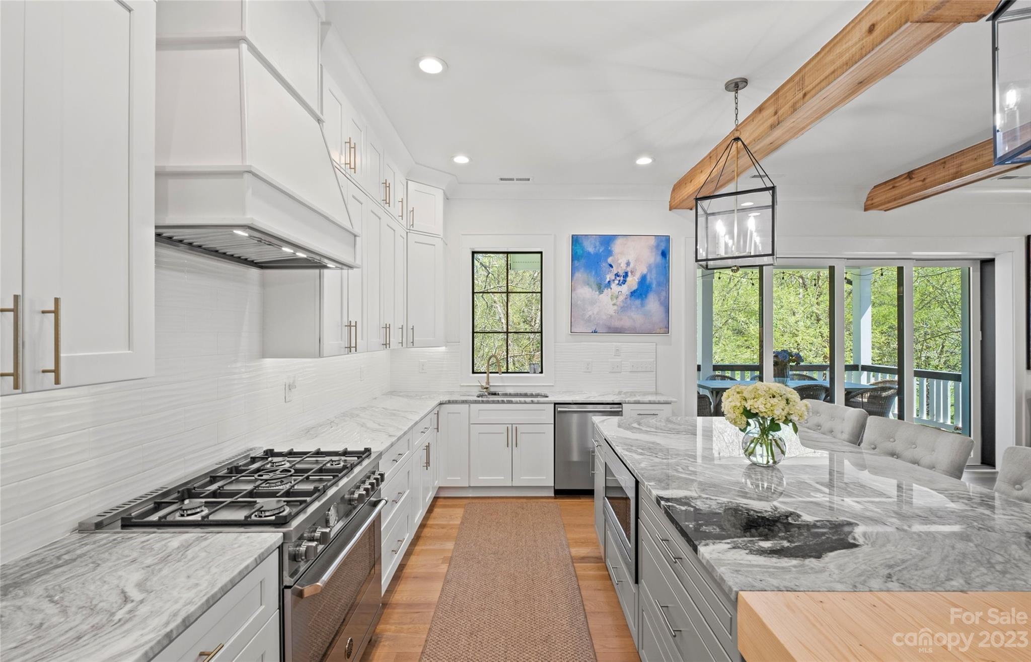 444 Sardis Lane Charlotte NC 28270