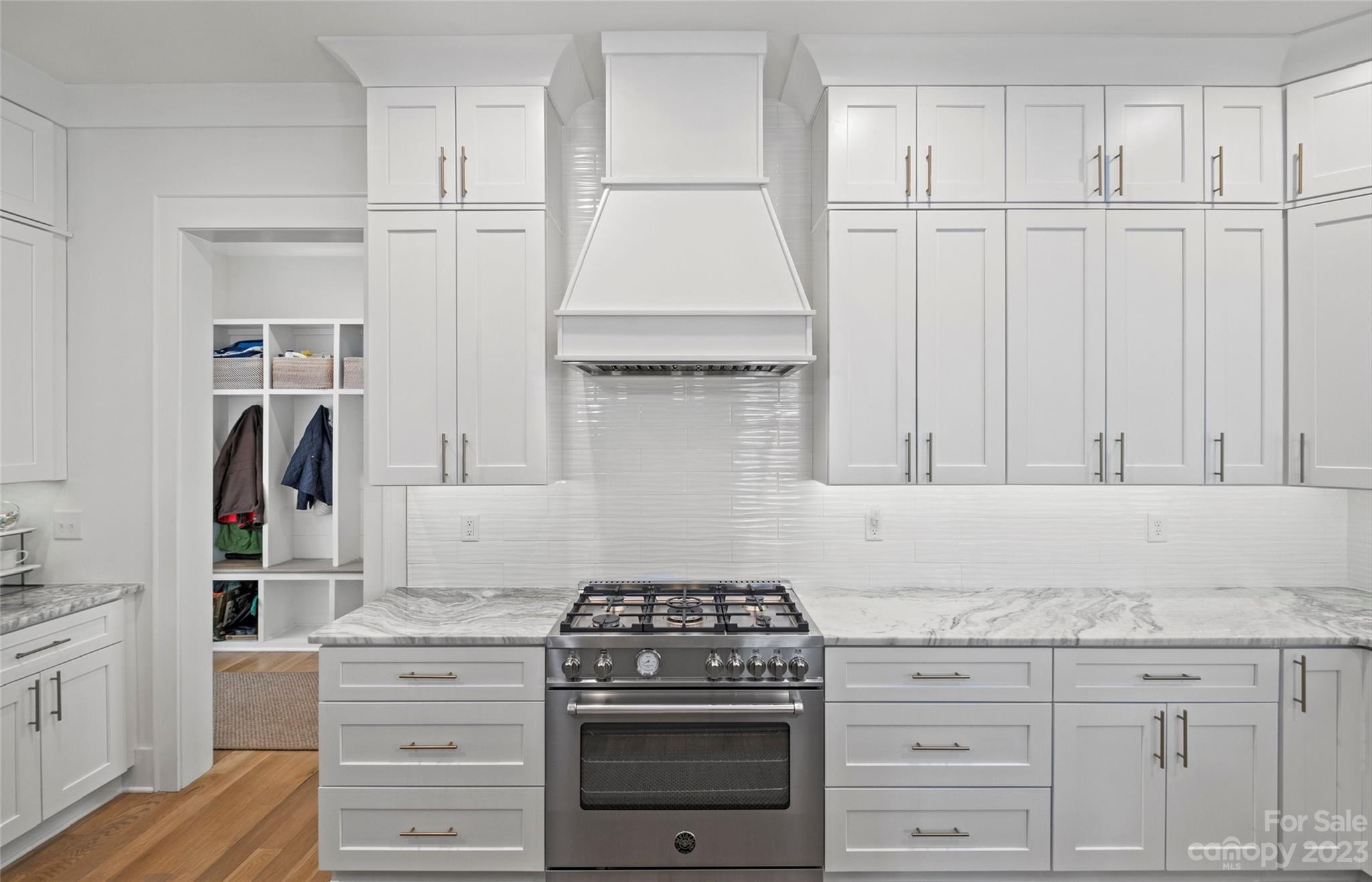 444 Sardis Lane Charlotte NC 28270