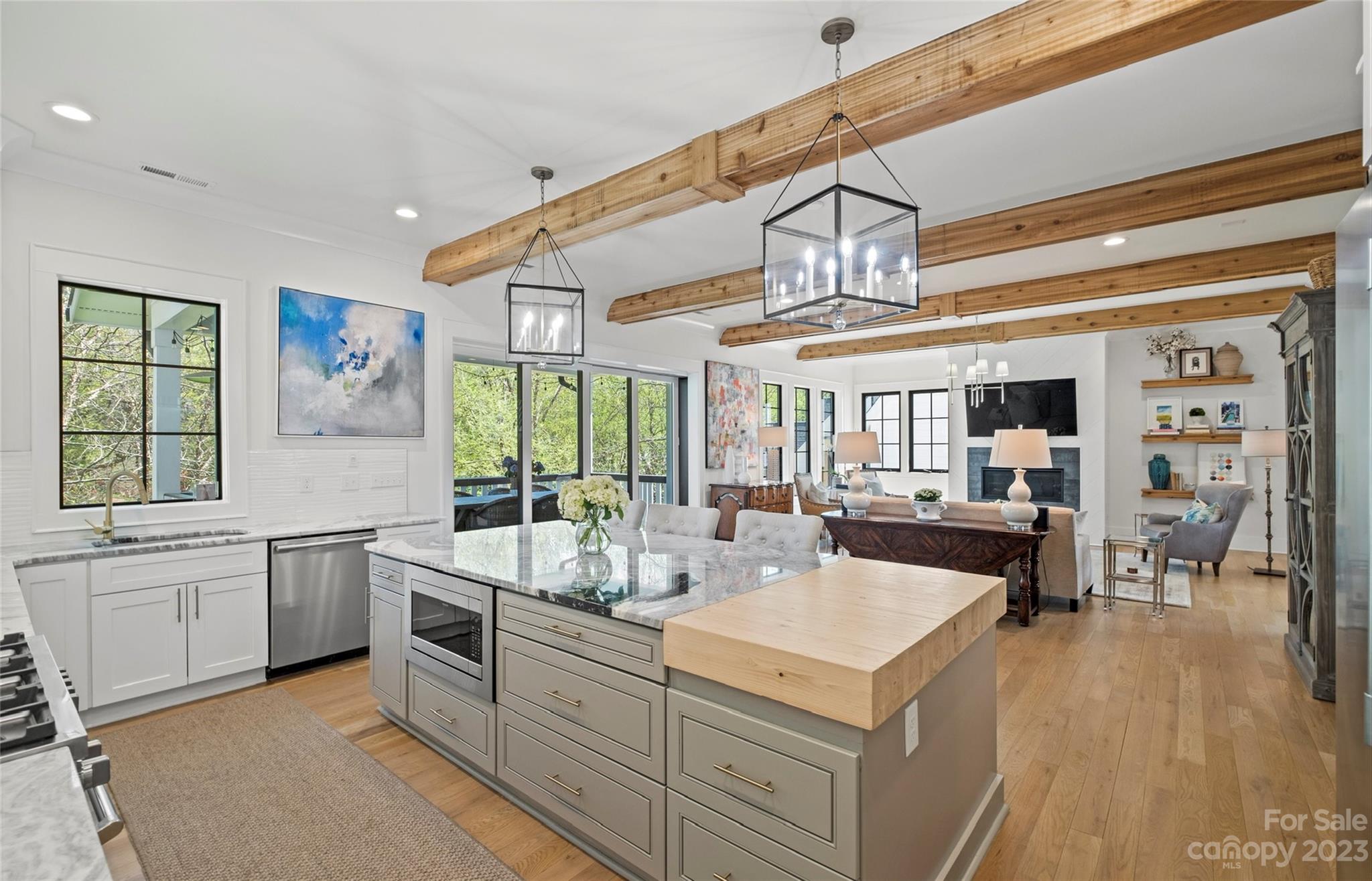 444 Sardis Lane Charlotte NC 28270