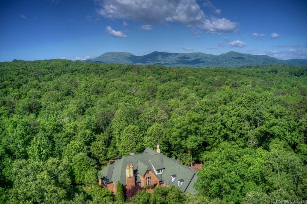19 Coachman Lane Tryon NC 28782