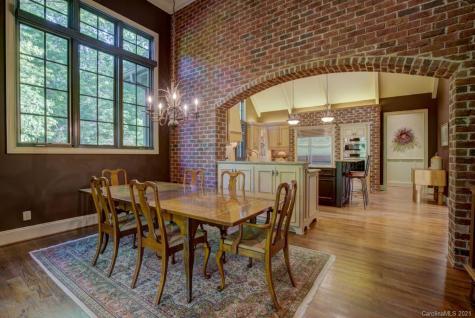 19 Coachman Lane Tryon NC 28782