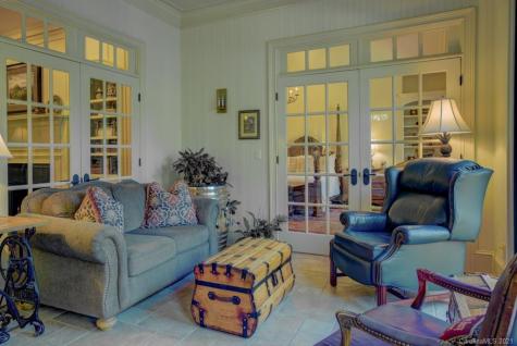 19 Coachman Lane Tryon NC 28782