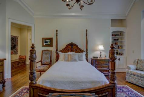 19 Coachman Lane Tryon NC 28782