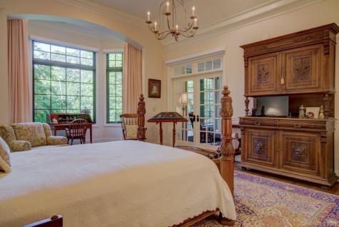 19 Coachman Lane Tryon NC 28782