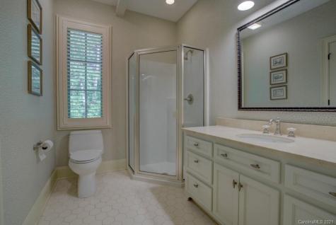 19 Coachman Lane Tryon NC 28782