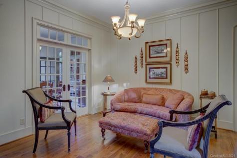 19 Coachman Lane Tryon NC 28782