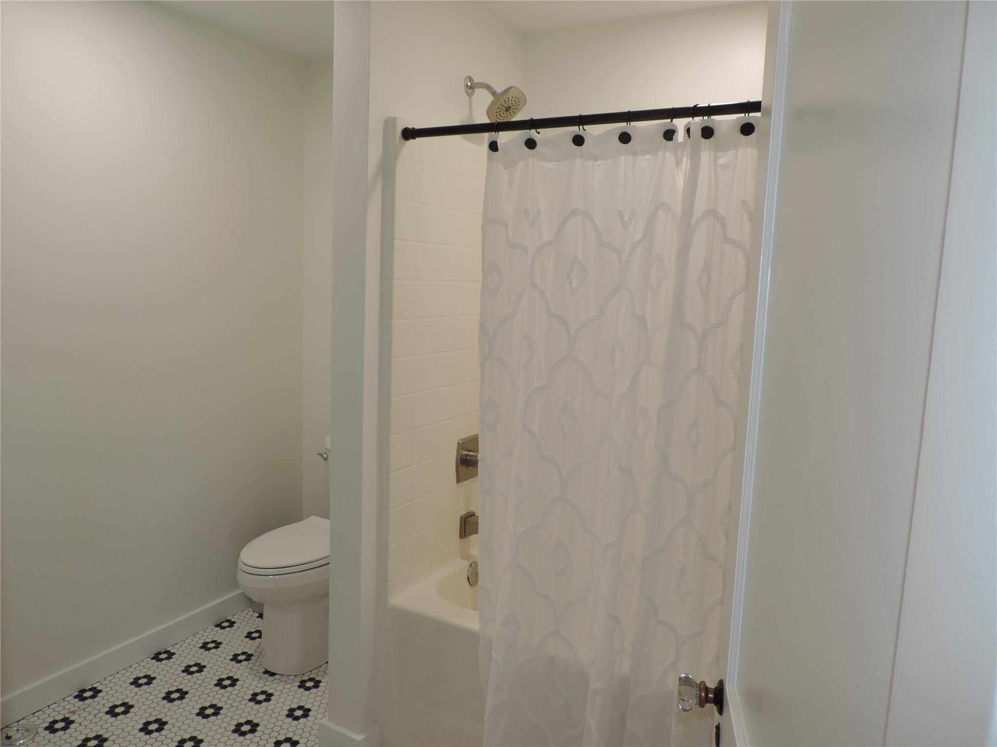 143 Old Pisgah Drive Canton NC 28716