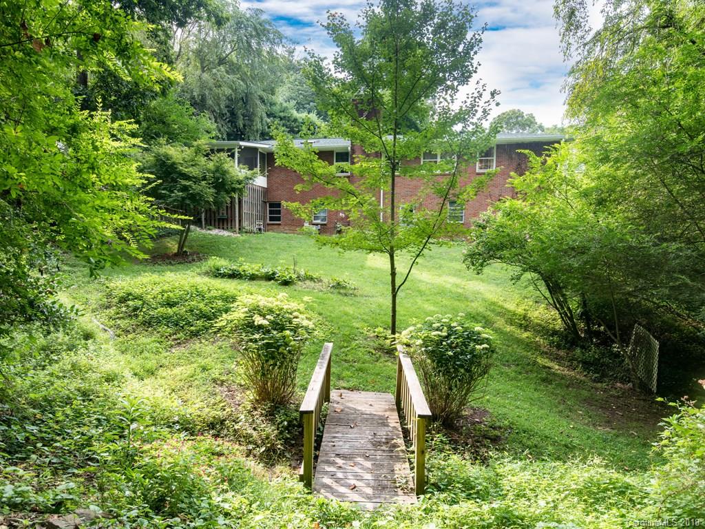 34 Pheasant Drive Asheville NC 28803