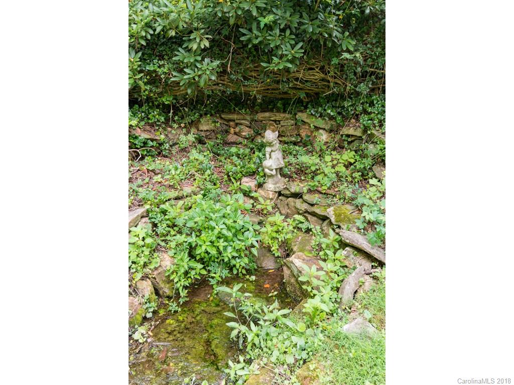 34 Pheasant Drive Asheville NC 28803