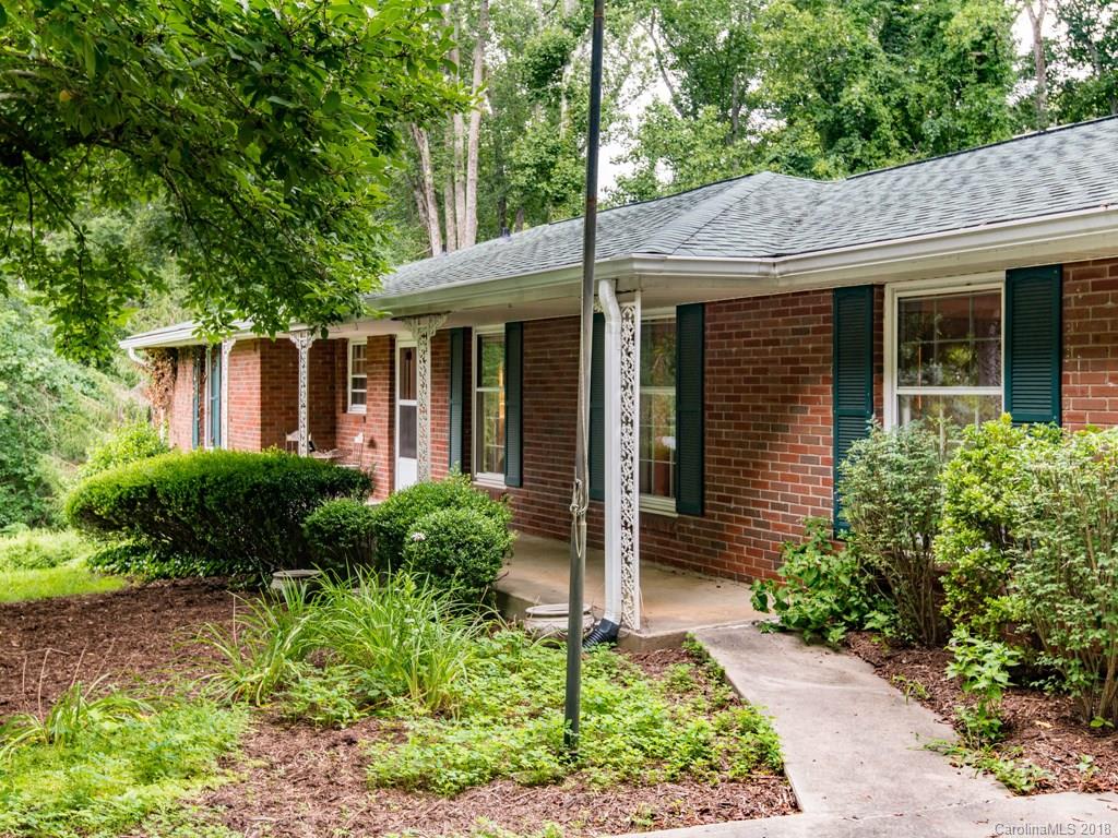 34 Pheasant Drive Asheville NC 28803