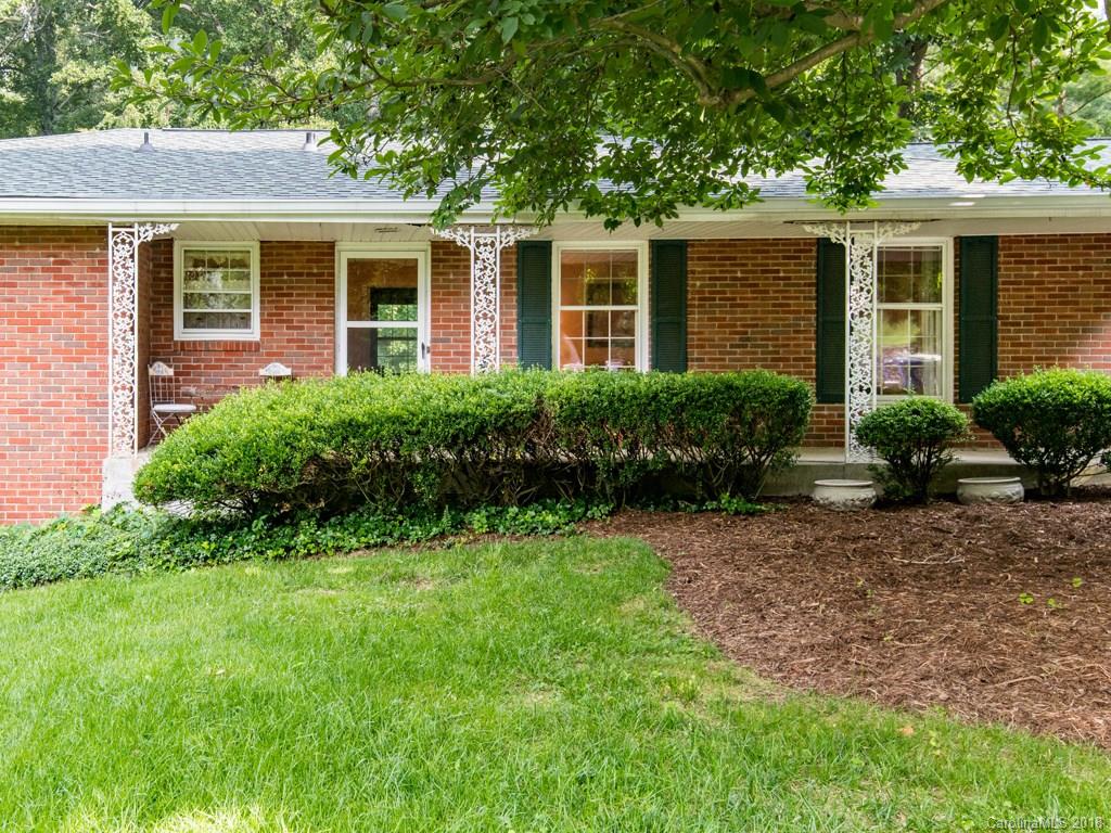 34 Pheasant Drive Asheville NC 28803