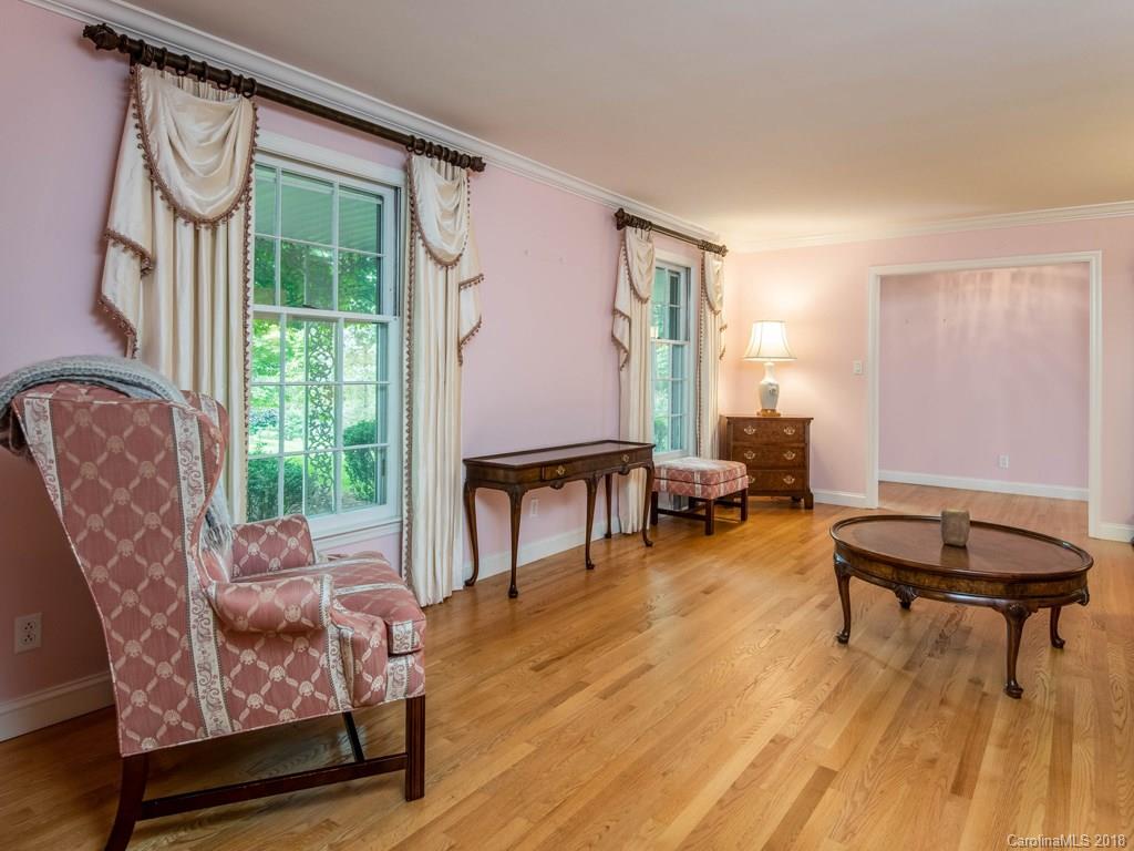 34 Pheasant Drive Asheville NC 28803