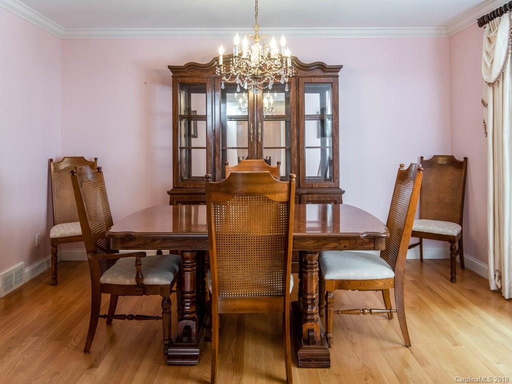 34 Pheasant Drive Asheville NC 28803