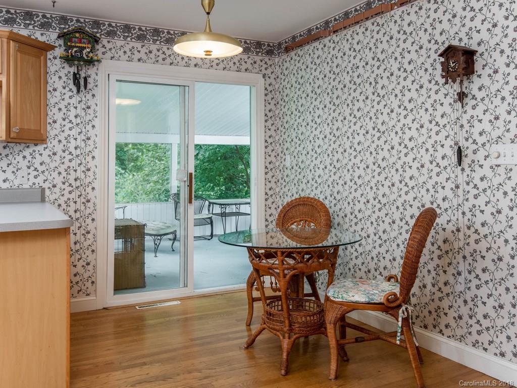 34 Pheasant Drive Asheville NC 28803