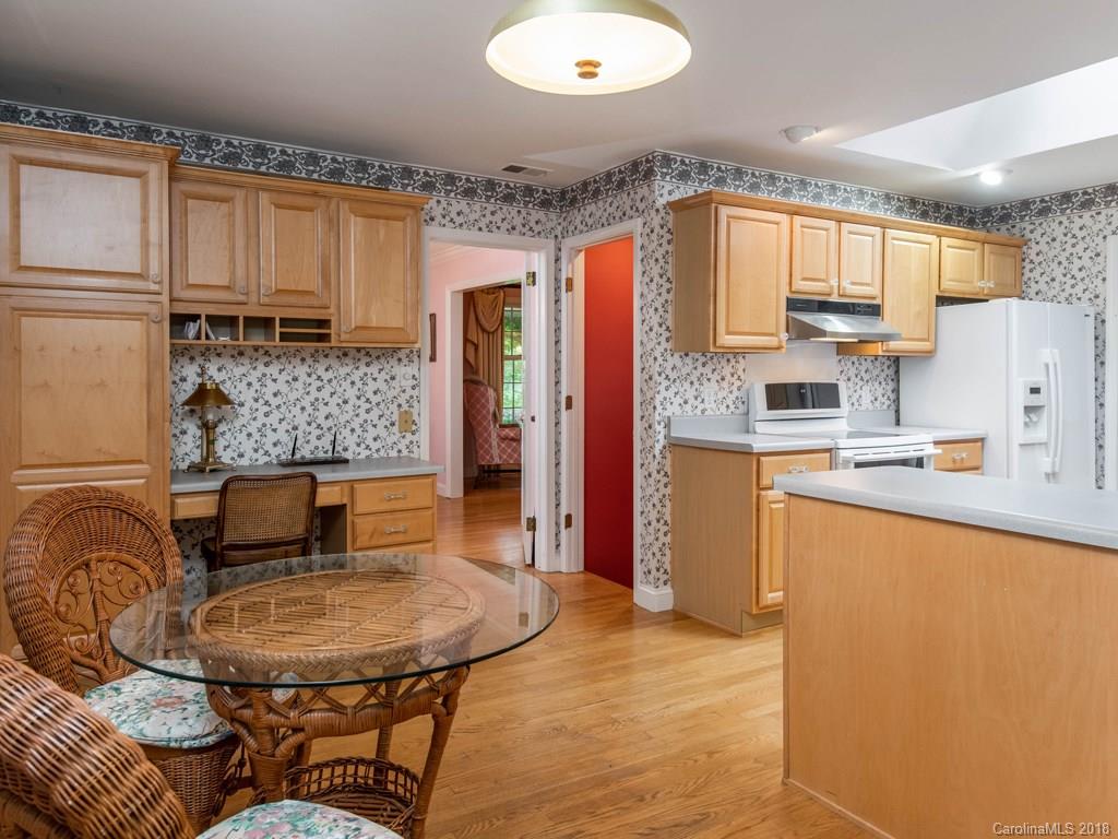 34 Pheasant Drive Asheville NC 28803