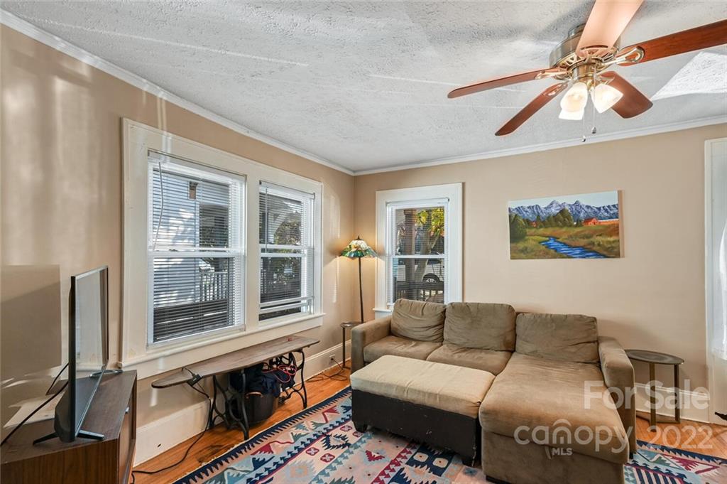 21 Fulton Street Asheville NC 28801